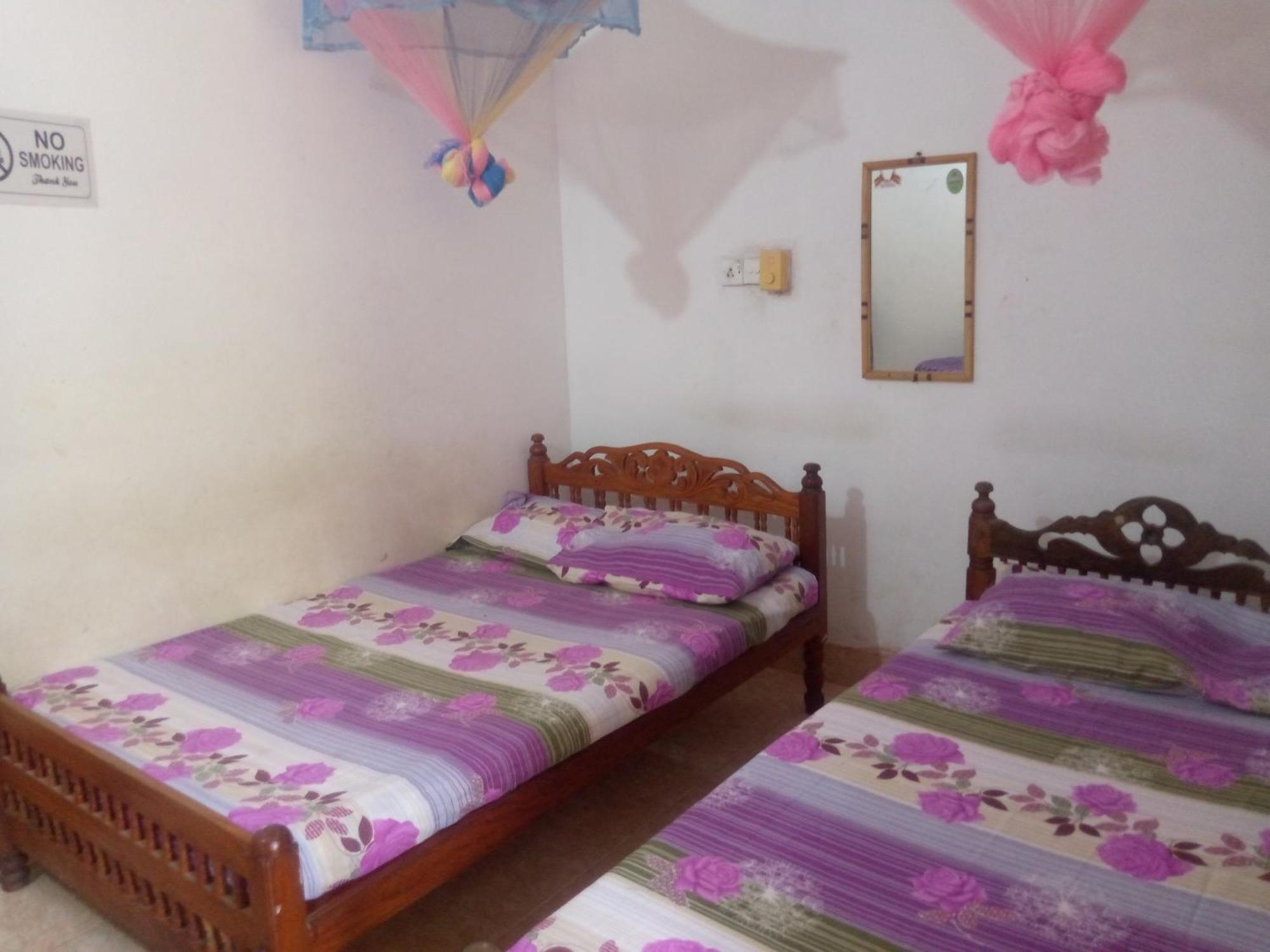 Kunam Beach Rest Inn Batticaloa Eksteriør bilde