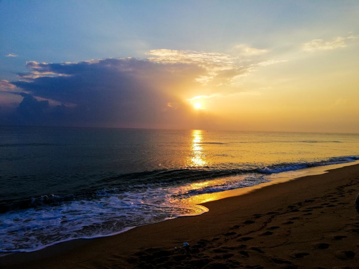 Kunam Beach Rest Inn Batticaloa Eksteriør bilde