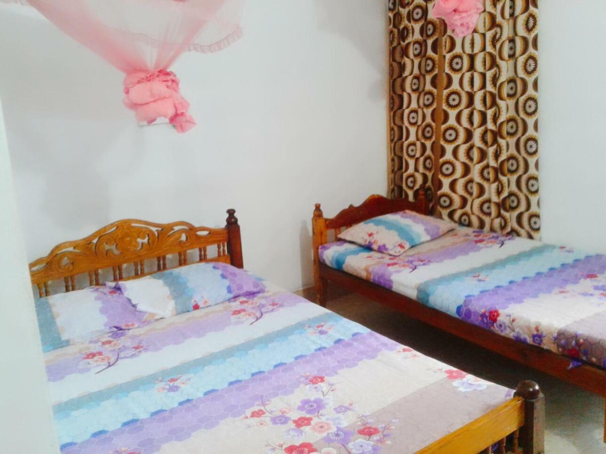 Kunam Beach Rest Inn Batticaloa Eksteriør bilde